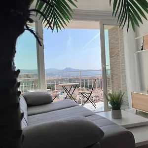https://holidays2malaga-princesa-3-dormitorios-vistas-al-mar-y.1costadelsol.com